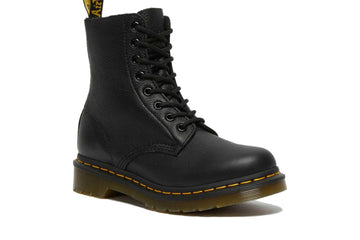 Un paio di Dr Martens 1460 Pascal Virginia Black Footwear Un paio di Dr Martens 1460 Pascal Virginia Black Footwear