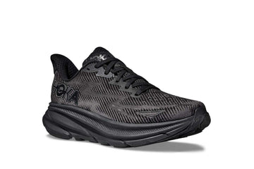 Un paio di Hoka One Clifton 9 Footwear Un paio di Hoka One Clifton 9 Footwear
