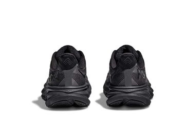 Un paio di Hoka One Clifton 9 Footwear Un paio di Hoka One Clifton 9 Footwear
