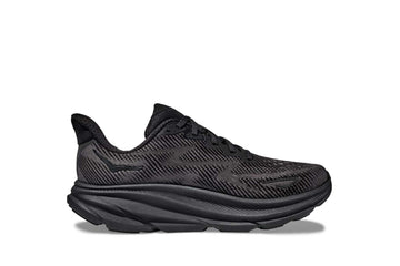 Un paio di Hoka One Clifton 9 Footwear Un paio di Hoka One Clifton 9 Footwear