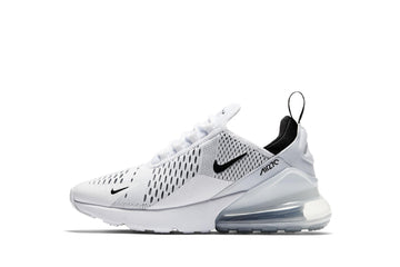 Un paio di Nike Air Max 270 Footwear Un paio di Nike Air Max 270 Footwear