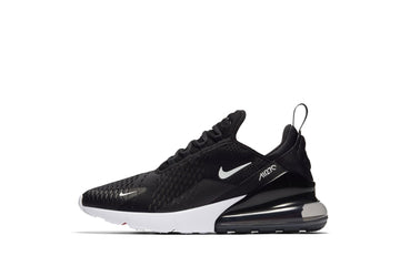 Un paio di Nike Air Max 270 Footwear Un paio di Nike Air Max 270 Footwear