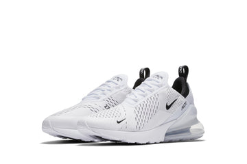 Un paio di Nike Air Max 270 Footwear Un paio di Nike Air Max 270 Footwear