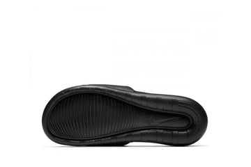 Un paio di Nike Victory One Slide Footwear Un paio di Nike Victory One Slide Footwear