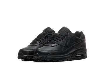Un paio di Nike Air Max 90 Ltr Footwear Un paio di Nike Air Max 90 Ltr Footwear