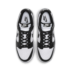 Un paio di Nike Dunk Low Retro Footwear Un paio di Nike Dunk Low Retro Footwear