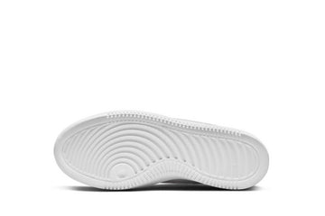 Un paio di Nike Court Vision Alta Footwear Un paio di Nike Court Vision Alta Footwear