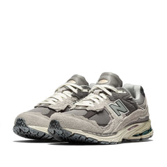 Un paio di New Balance 2002 Rda Protection Pack Footwear