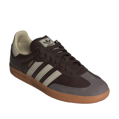 Un paio di Adidas Originals Samba Og Footwear