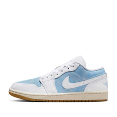 Un paio di Nike Jordan W Air Jordan 1 Low Se Footwear