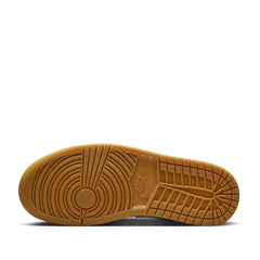 Un paio di Nike Jordan W Air Jordan 1 Low Se Footwear