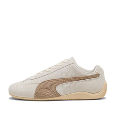 Un paio di Puma W Speedcat Elevated Footwear