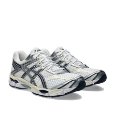 Un paio di Asics Gel-Cumulus 16 Footwear