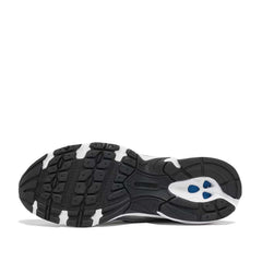 Un paio di New Balance 740 Sg2 Footwear