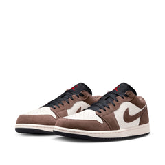 Un paio di Nike Jordan Air Jordan 1 Low Footwear