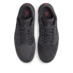 Un paio di Nike Jordan Air Jordan 1 Low Se Craft Footwear