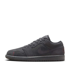 Un paio di Nike Jordan Air Jordan 1 Low Se Craft Footwear