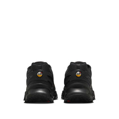 Un paio di Nike Air Max Dn8 Footwear