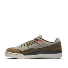 Un paio di Nike Jordan Jordan Flight Court Footwear