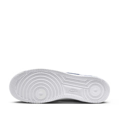 Un paio di Nike Air Force 1 '07 Lv8 Footwear