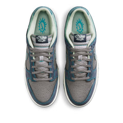 Un paio di Nike Dunk Low Retro Se Footwear