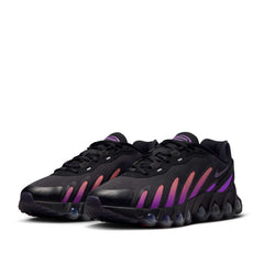Un paio di Nike Air Max Dn8 Footwear
