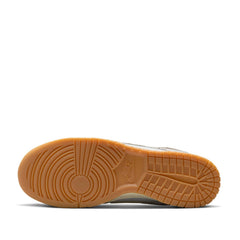 Un paio di Nike Dunk Low Retro Se Footwear