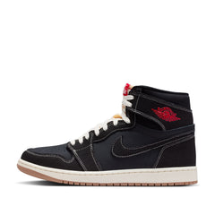 Un paio di Nike Jordan Air Jordan 1 Retro Hight Og Flight Club Footwear