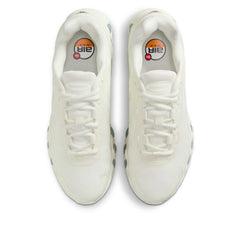 Un paio di Nike W Air Max Dn8 Footwear
