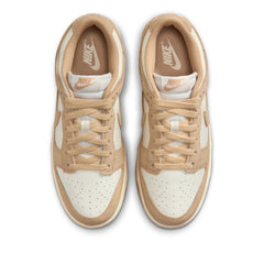 Un paio di Nike W Dunk Low Se Footwear