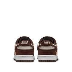 Un paio di Nike W Dunk Low Se Footwear