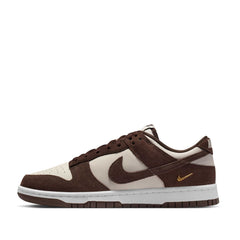Un paio di Nike W Dunk Low Se Footwear
