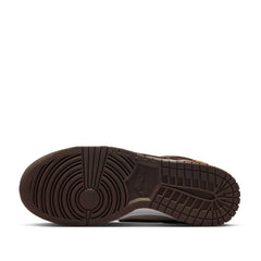 Un paio di Nike W Dunk Low Se Footwear