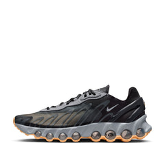 Un paio di Nike Air Max Dn8 Transluscent Qs Footwear