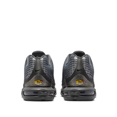 Un paio di Nike Air Max Plus 7 Footwear