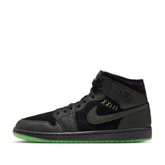 Un paio di Nike Jordan Air Jordan 1 Mid Se Footwear