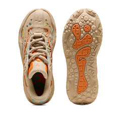 Un paio di Puma La France' Rnnr Flare Footwear