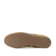Un paio di Adidas Originals Gazelle Footwear