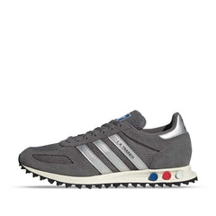 Un paio di Adidas Originals La Trainer Og Footwear