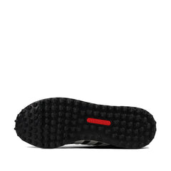 Un paio di Adidas Originals La Trainer Og Footwear
