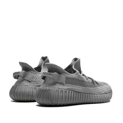 Un paio di Adidas Yeezy Yeezy Boost 350 V2 Sn99 Footwear