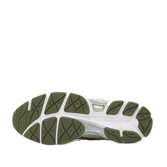 Un paio di Asics Gel-Nyc Footwear