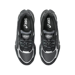 Un paio di Asics Gel-Nyc 2.0 Footwear