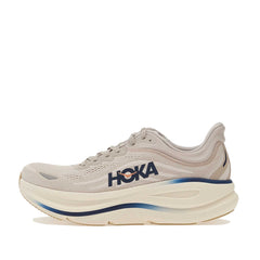 Un paio di Hoka Bondi 9 Footwear