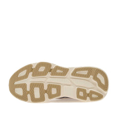 Un paio di Hoka Bondi 9 Footwear