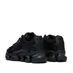 Un paio di New Balance 2000 Footwear