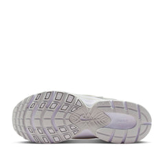 Un paio di Nike W V5 Rnr Footwear