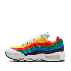 Un paio di Nike Air Max 95 Og 