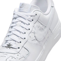 Un paio di Nike Air Force 1 '07 Footwear