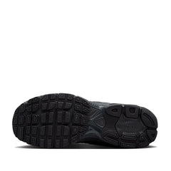 Un paio di Nike Air Max Moto 2k Footwear